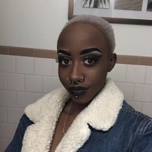 Meet your Posher, Darrlynn